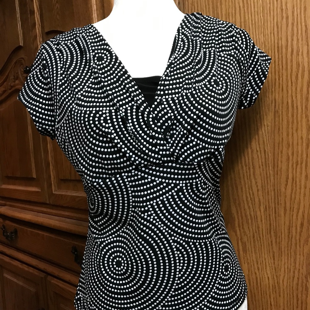 (SOLD) Perception Concept Petite PM Top
